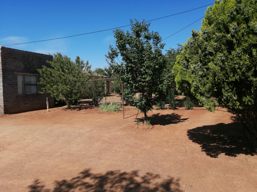 2 Bedroom Property for Sale in Kanana North West